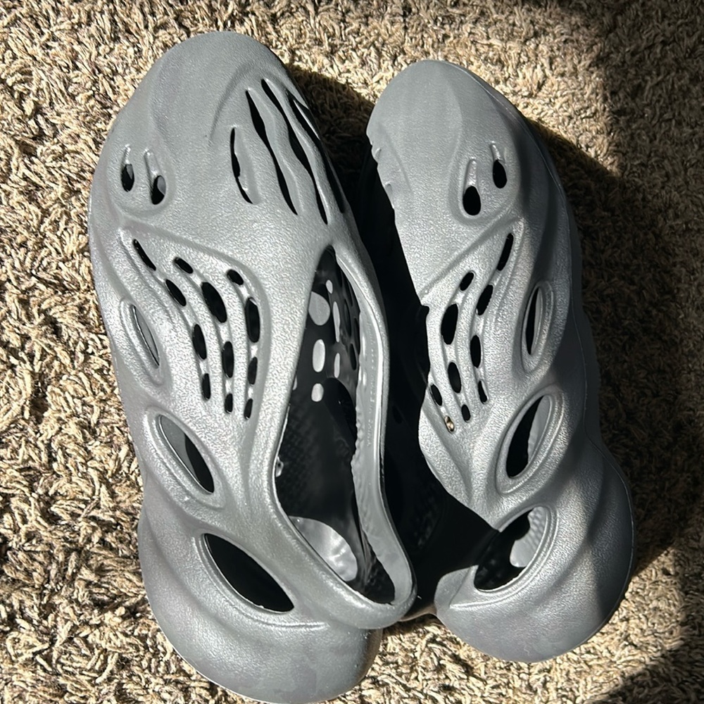 Foam Runners by yeezy